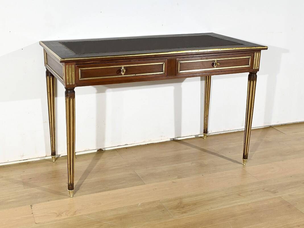 Mahogany Bureau Plat, Louis XVI style - 2nd part of the 19th century