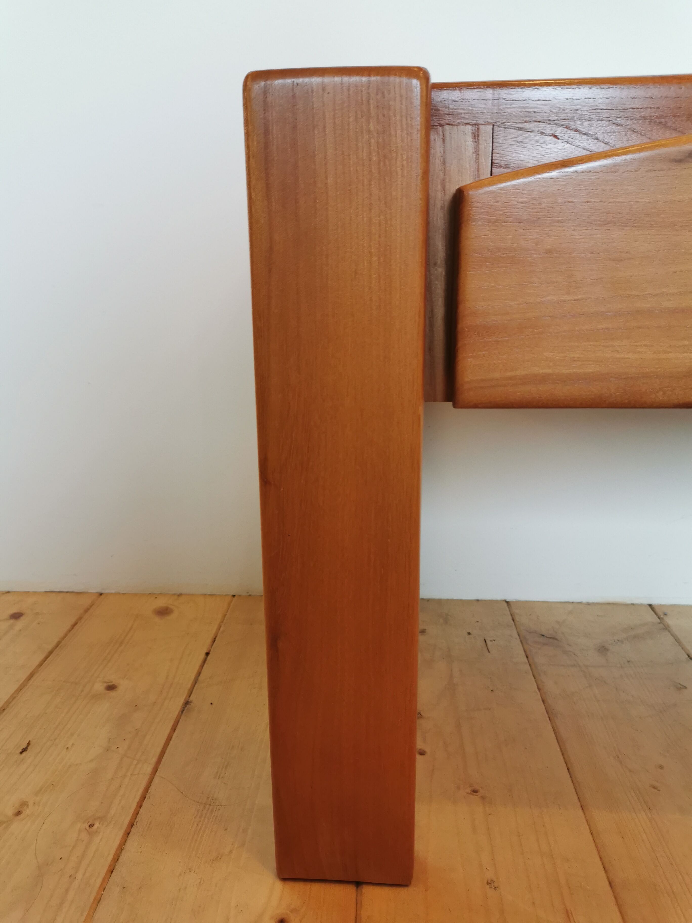 Paire de chevets en orme Maison Regain