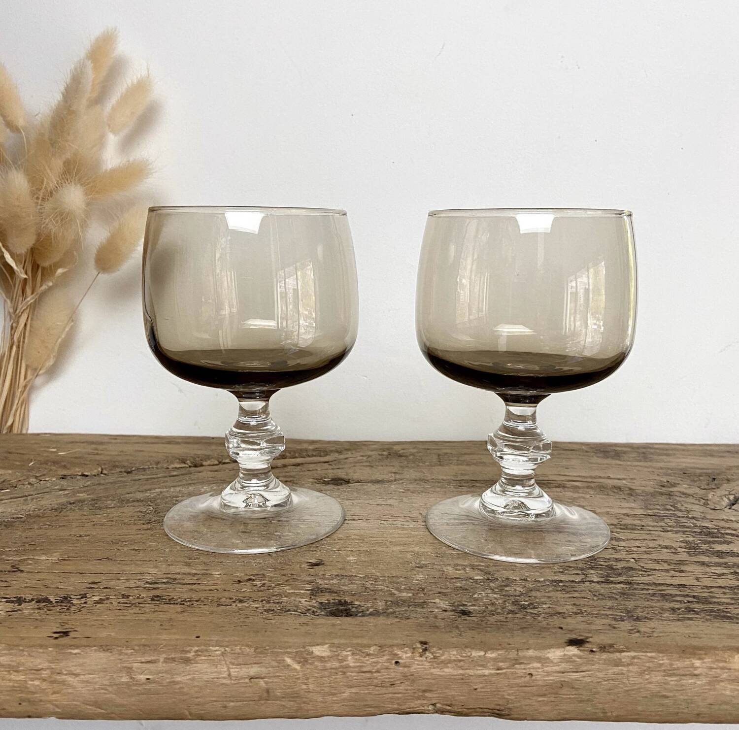 6 large smoked glasses