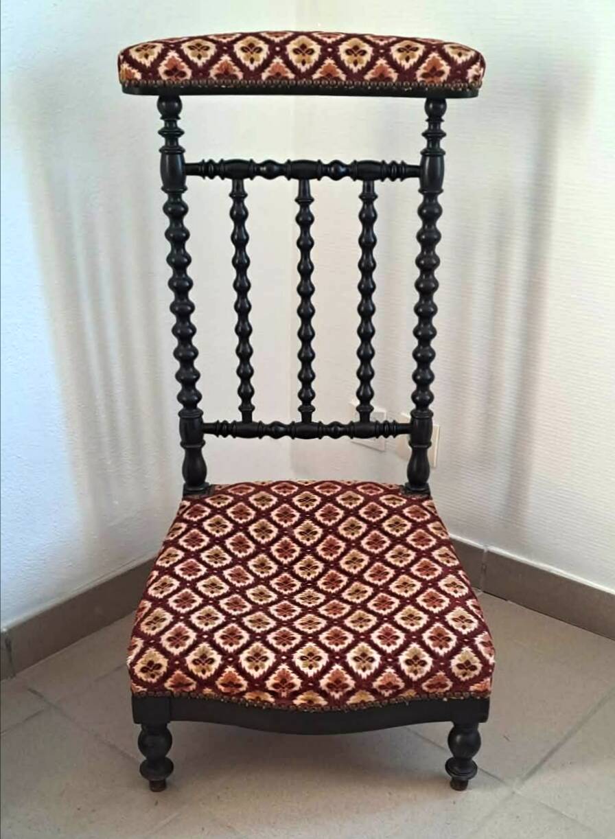 Napoleon III chair