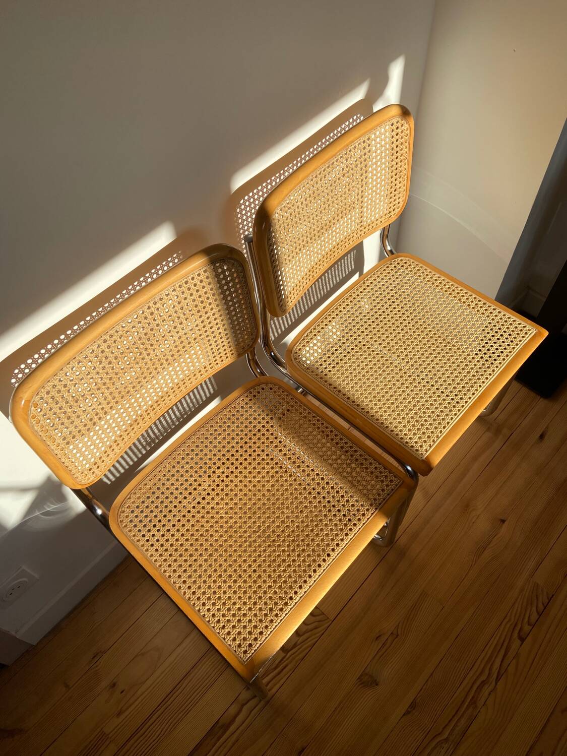 Paire de chaises cannées italiennes design Breuer