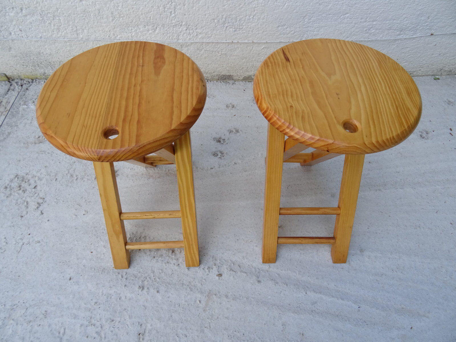 Pair of 80s folding stools