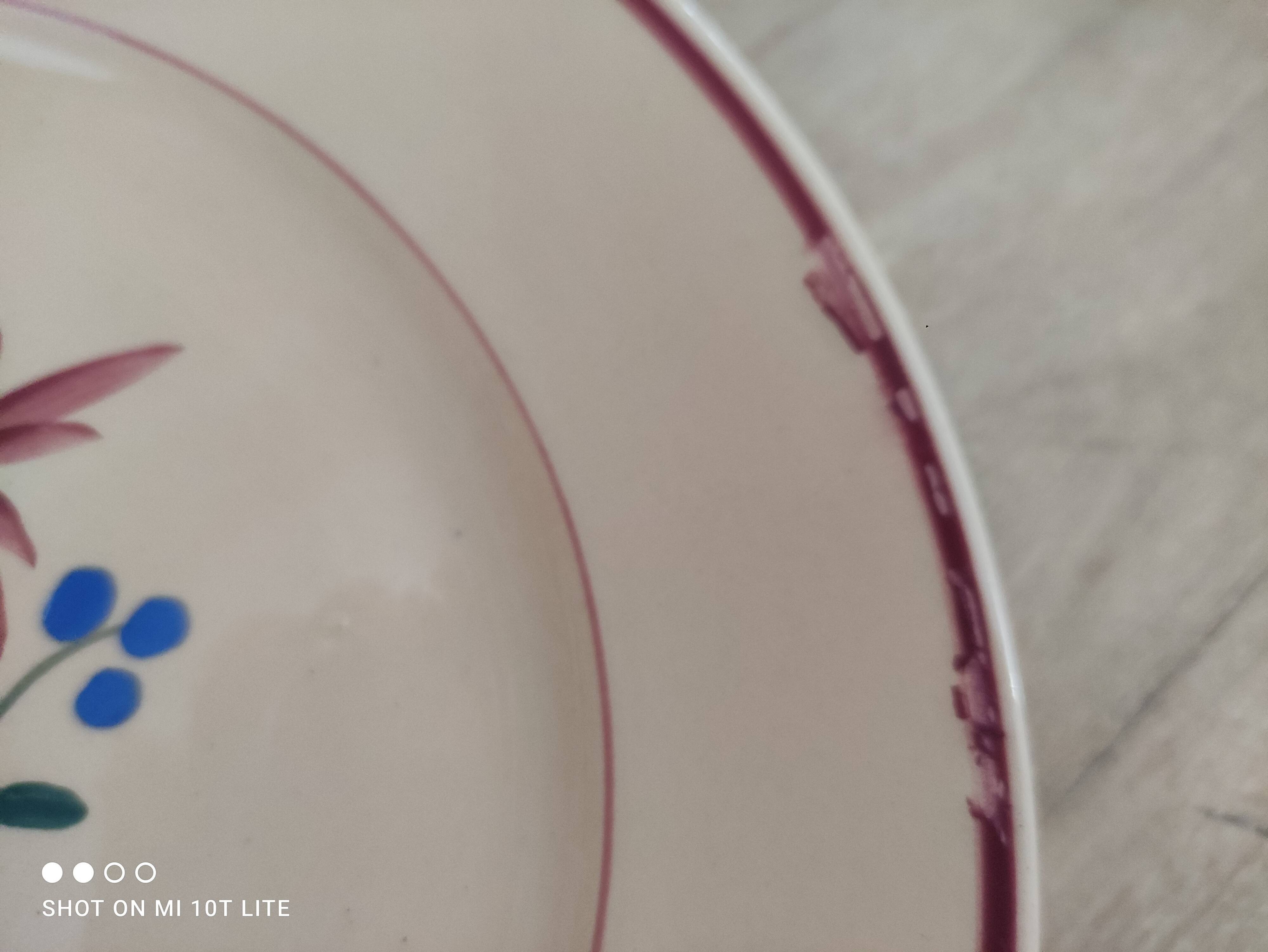 Set of 12 flat plates 30s earthenware K&G Lunéville model Denise