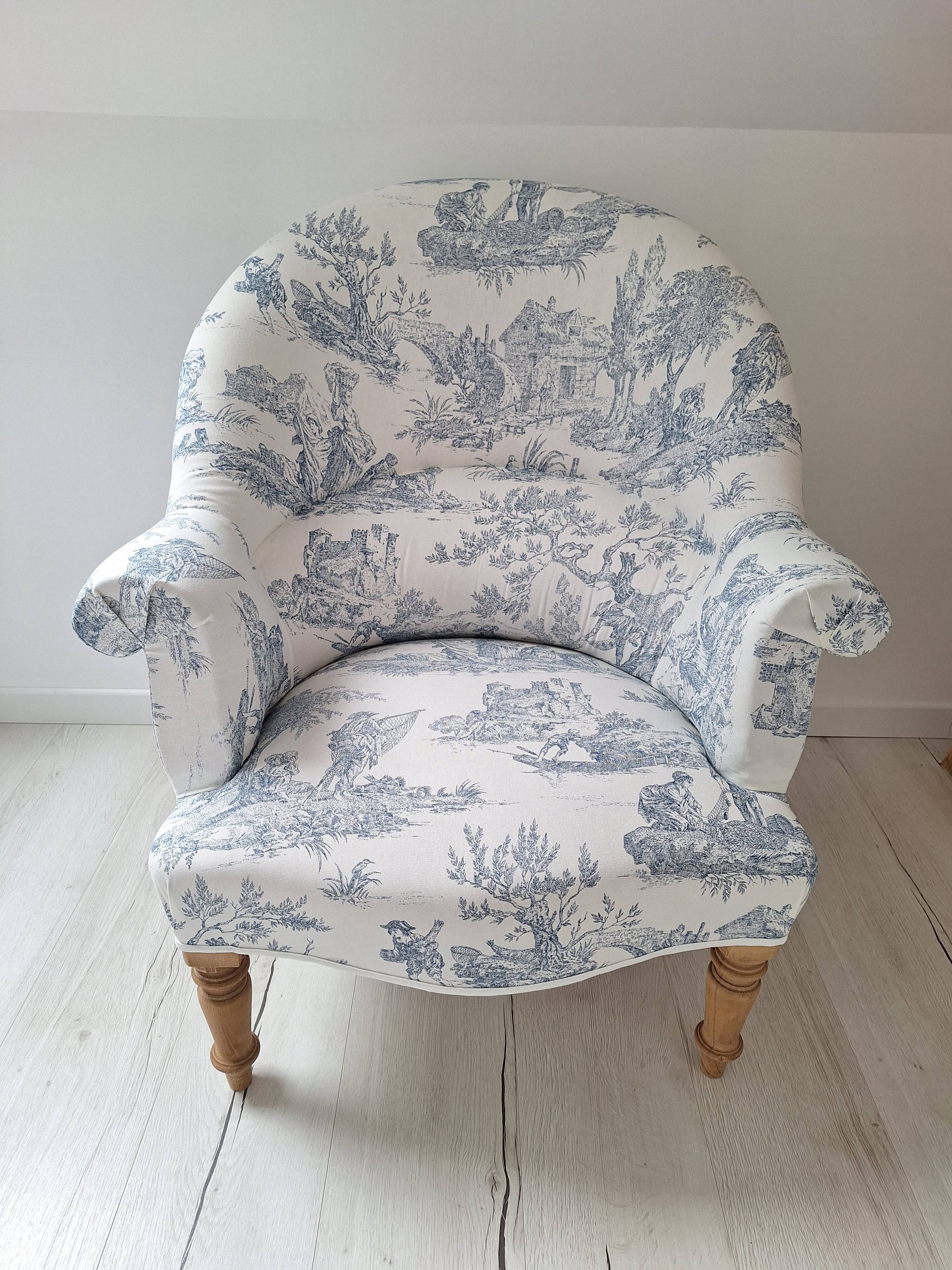 Blue toile de jouy toad armchair