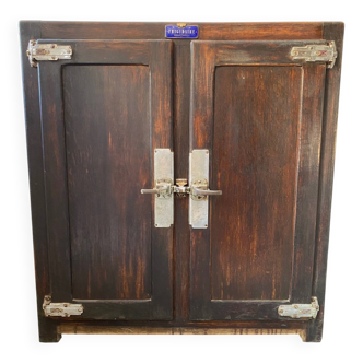 Frigidaire brand bar cabinet