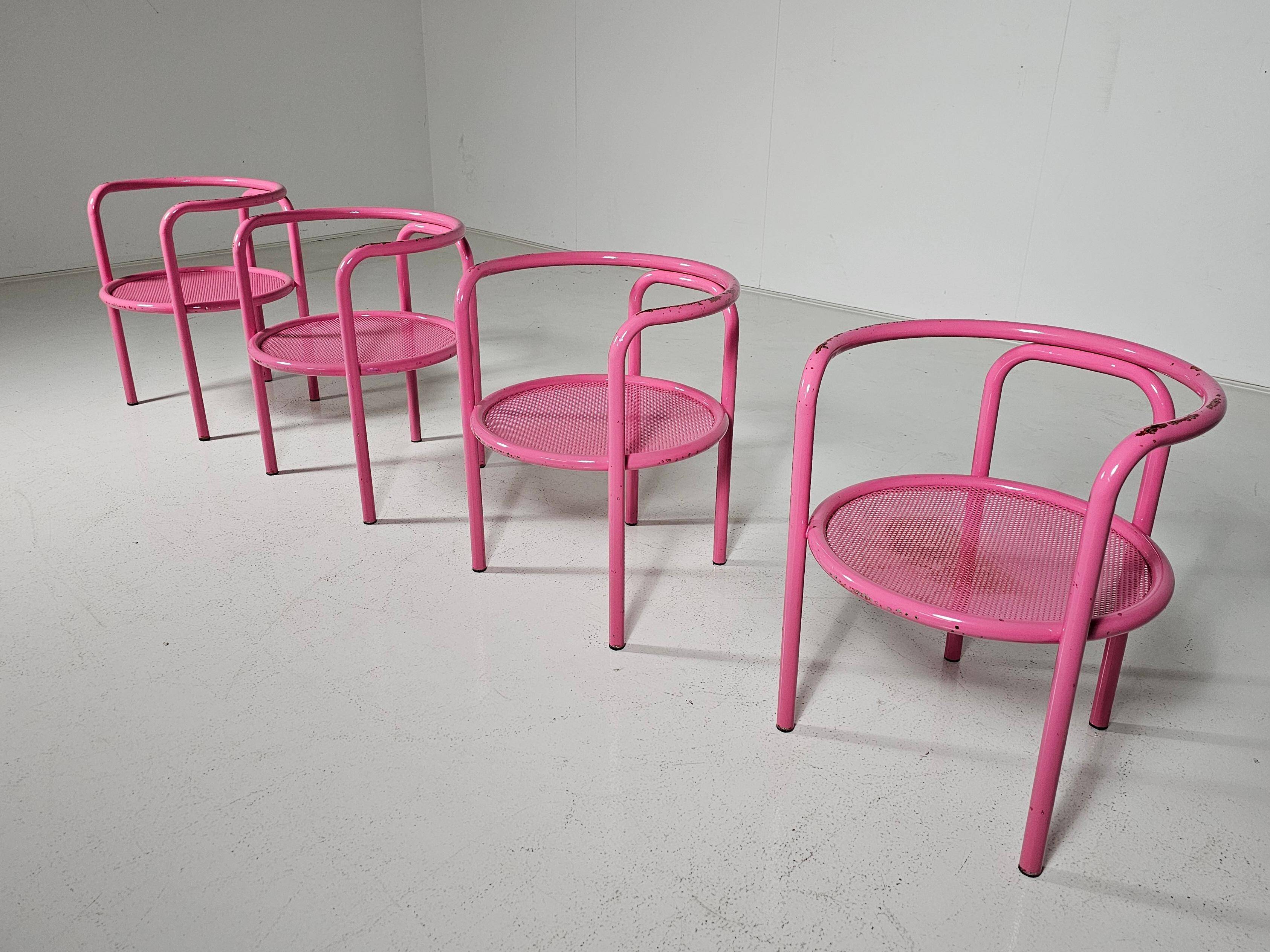 Set of 4 pink Locus Solus chairs by Gae Aulenti for Poltronova, 1960s.