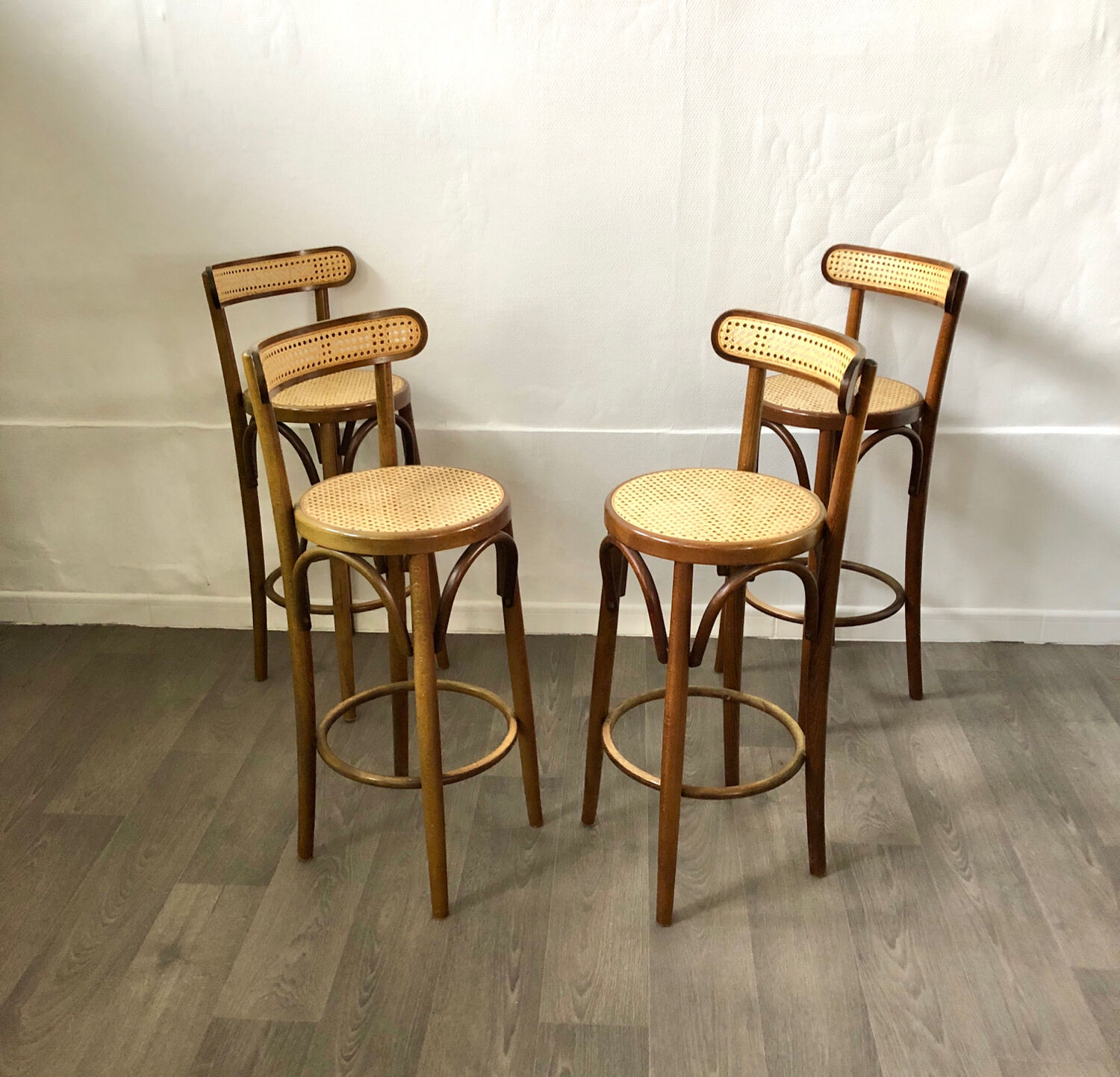 Set of 04 high stools canned bentwood