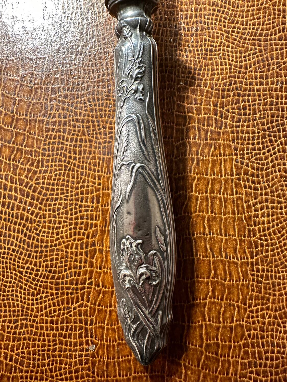 Cuillère à Sauce Art-Nouveau Décor Floral en Argent & Vermeil