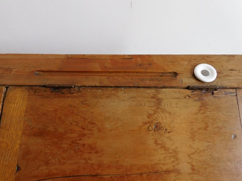Former double desk of school office in pine of the nineteenth century