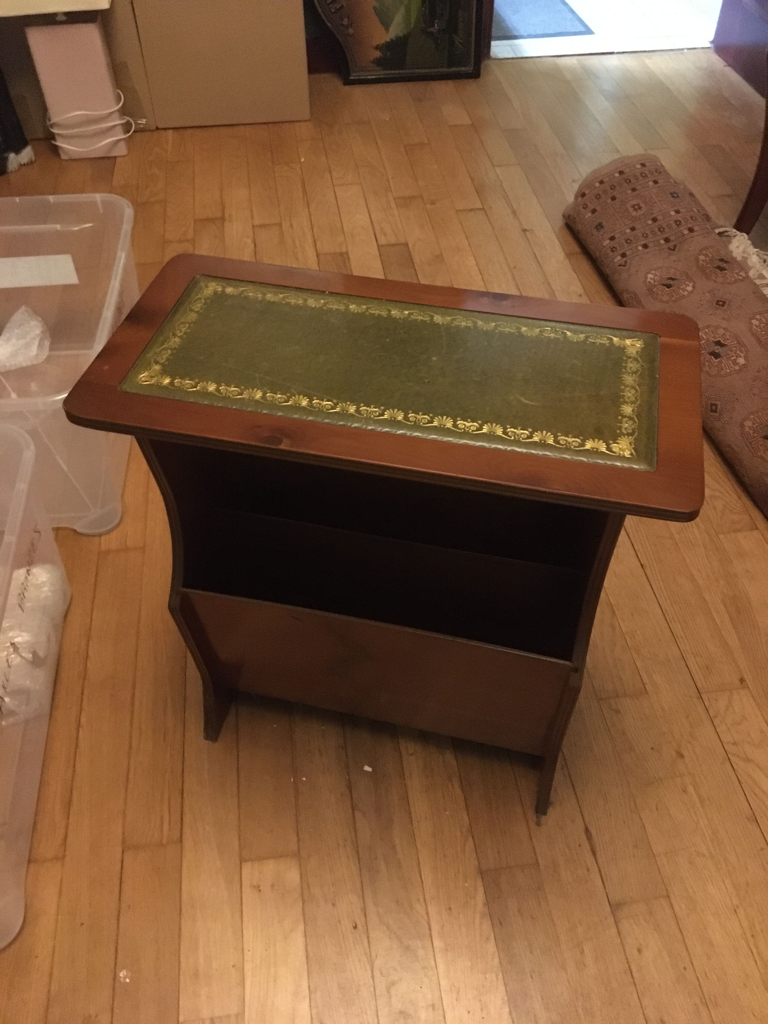 Mahogany magazine holder English style green leather