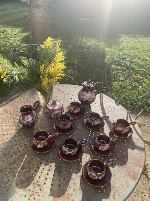 Coffee or tea service in enameled ceramic by Marius Giuge, artisan potter in Vallauris,