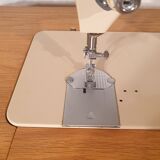 Meuble machine à coudre