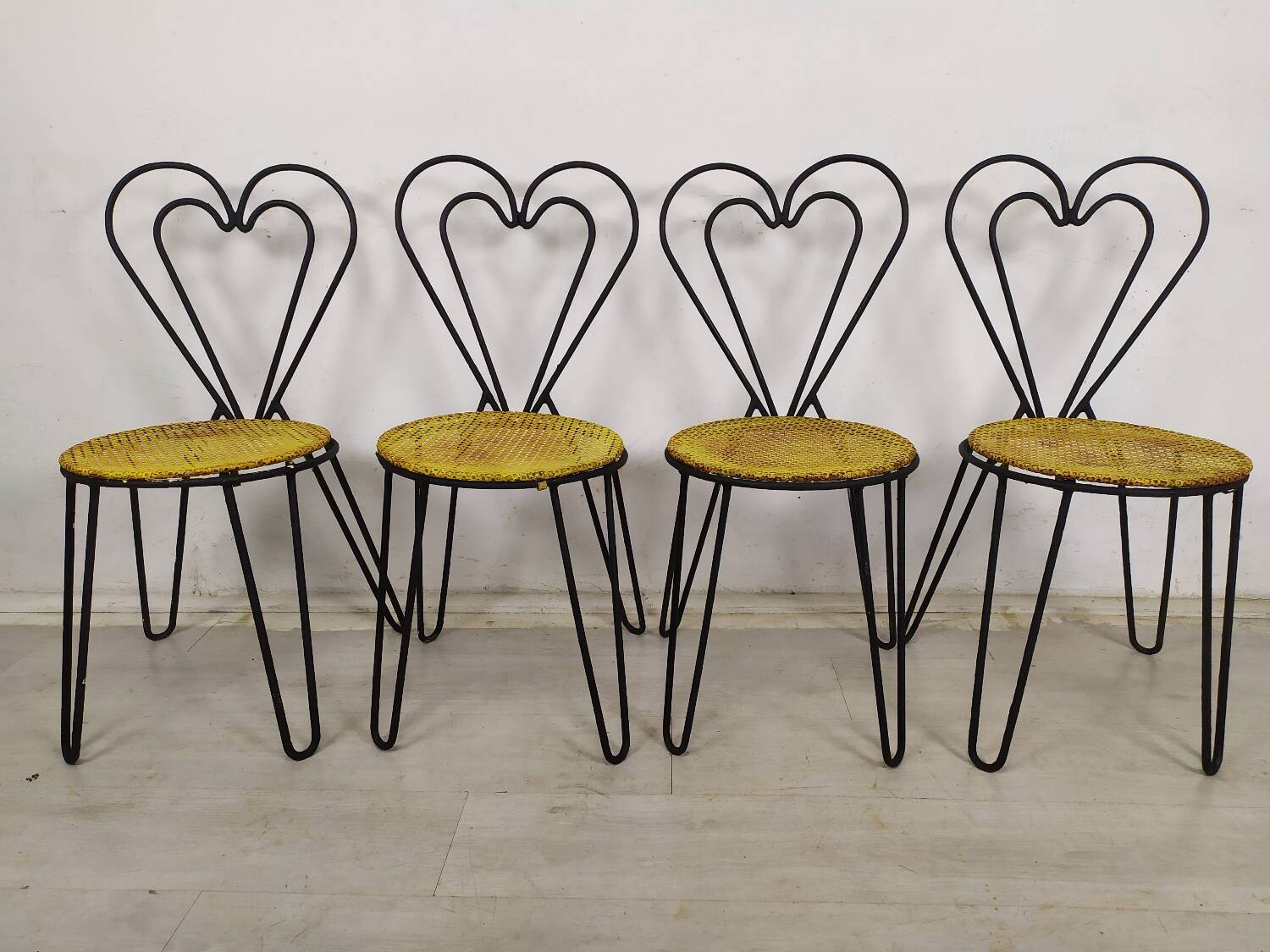 Mathieu Matégot garden lounge