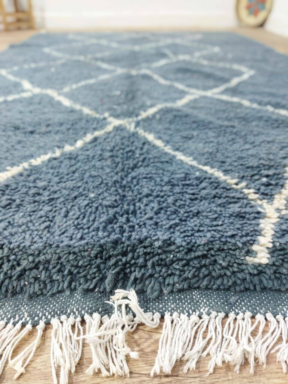 Handmade wool Berber rug 260 x 155 cm