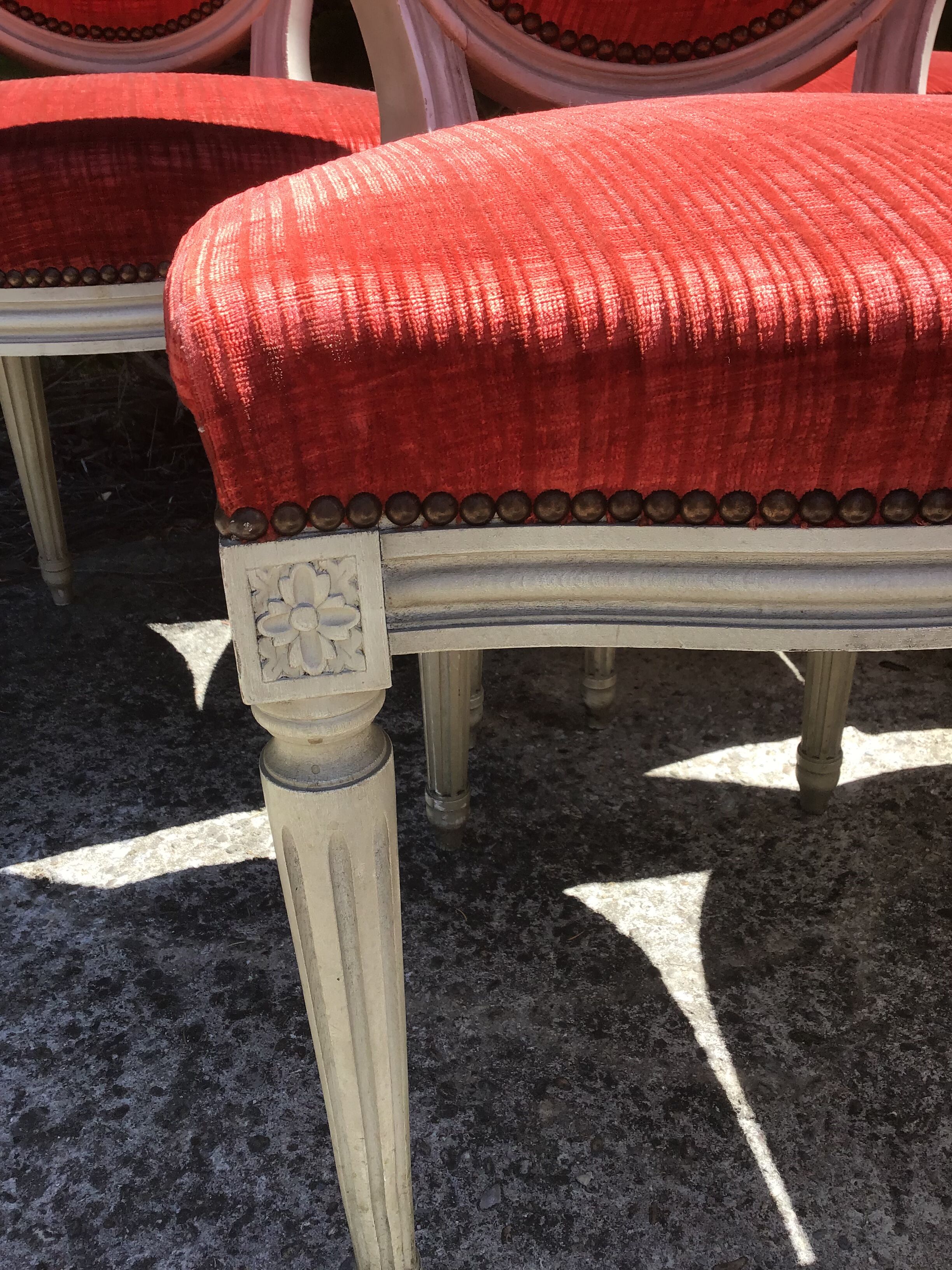 6 Louis XVI-style chairs