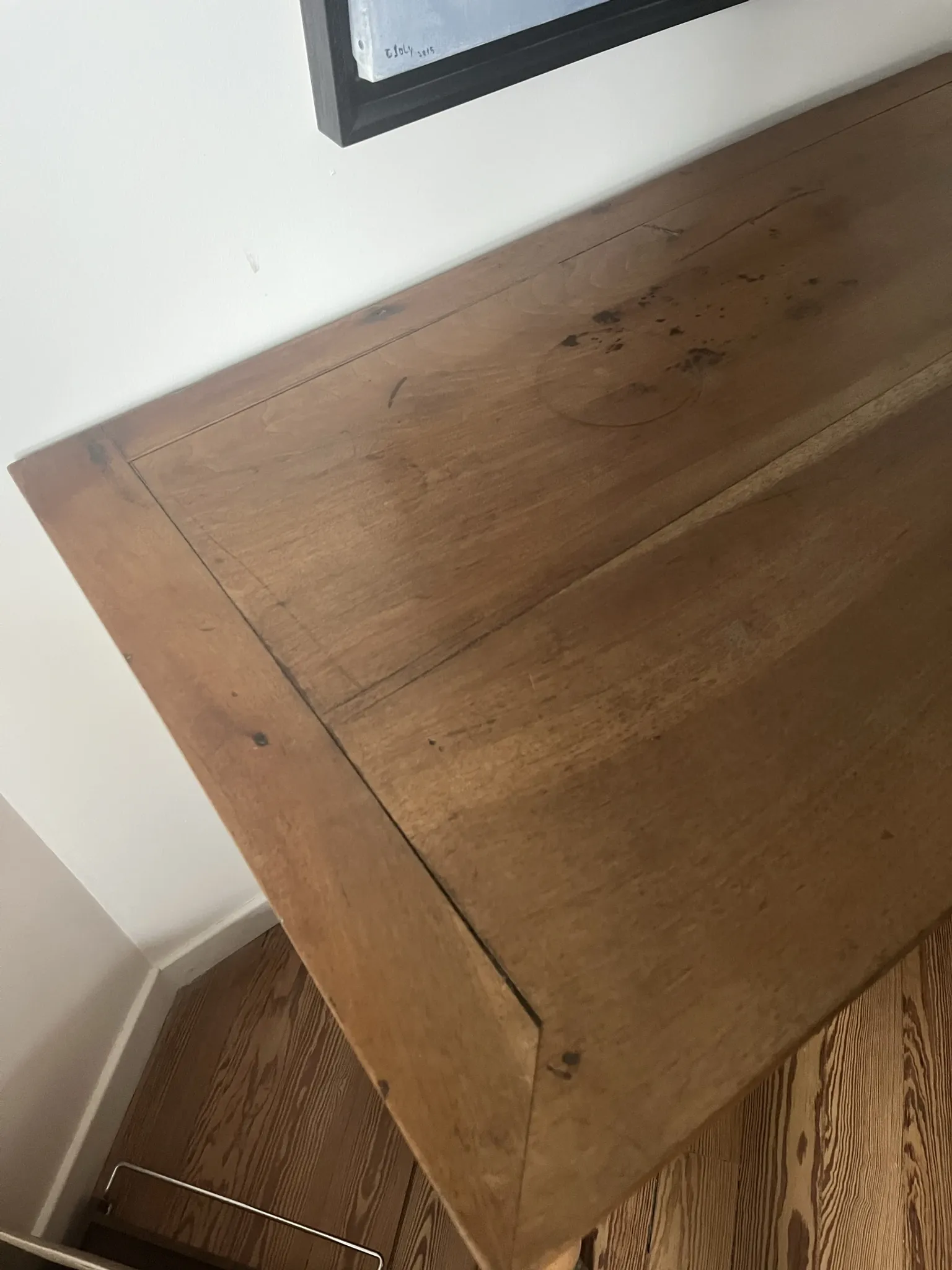 Empire commode