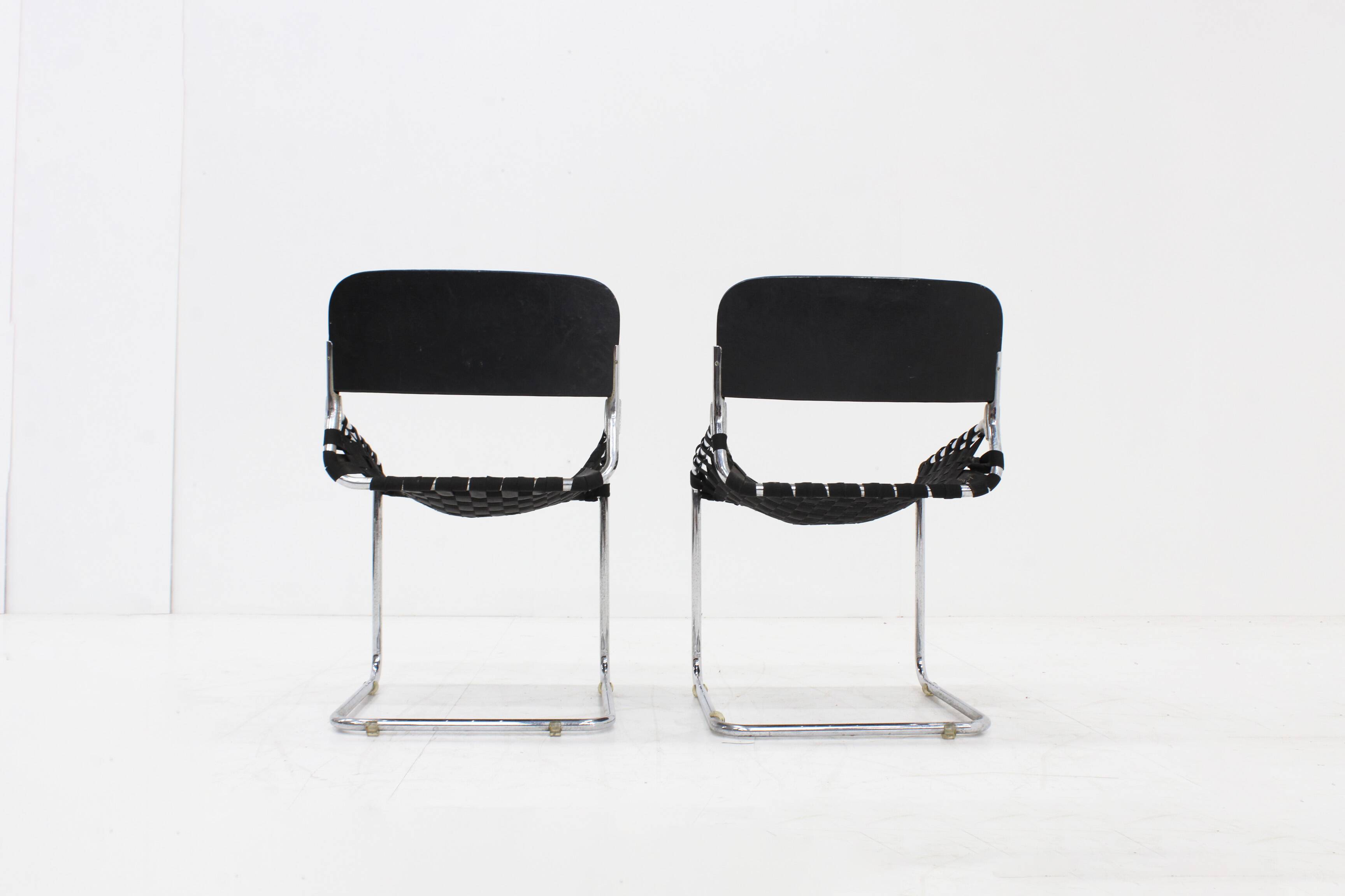 Set Vintage italian chairs black leather and chrome 1970s