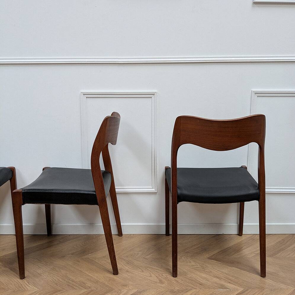 8 chaises Niels Otto Moller