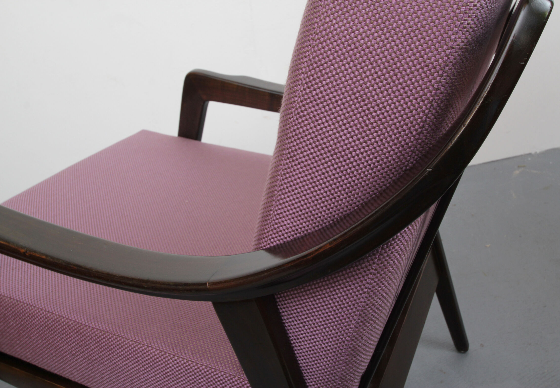 1960s armchair in violet