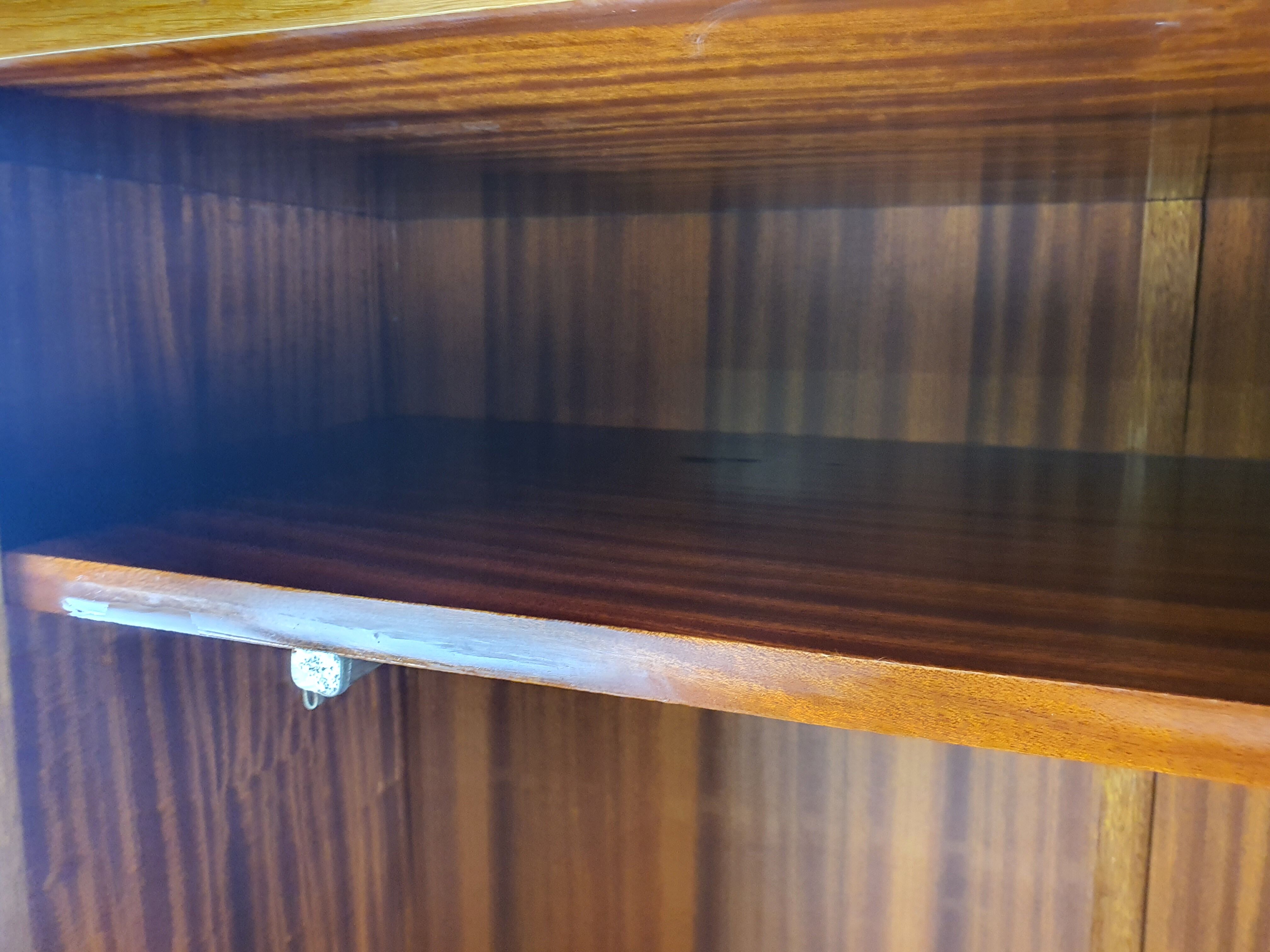 Buffet milanais en hêtre années 1950