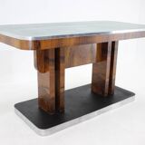 1930s Art Deco Dining Table in Walnut, Czechoslovakia