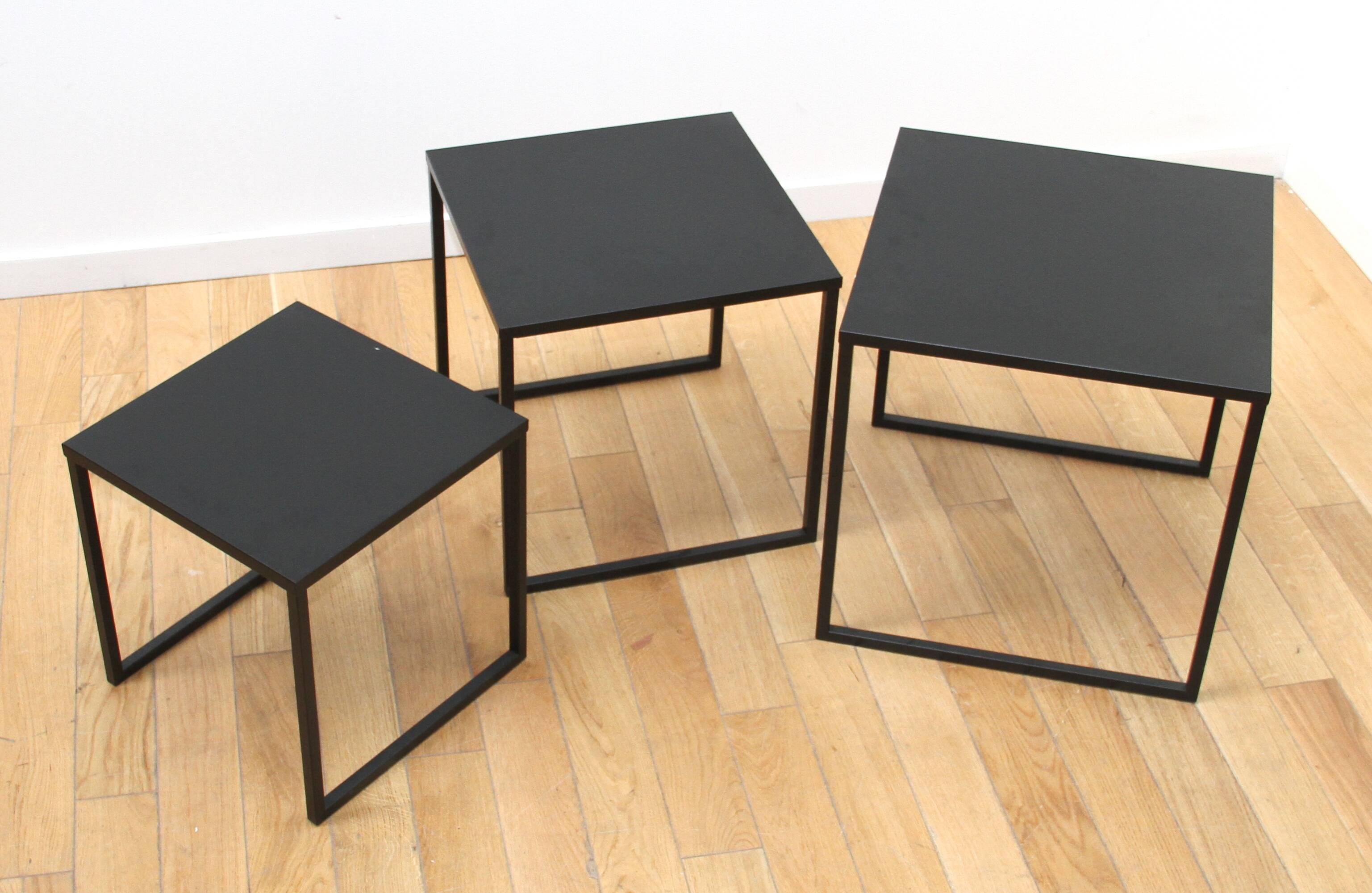 Tables design gigognes