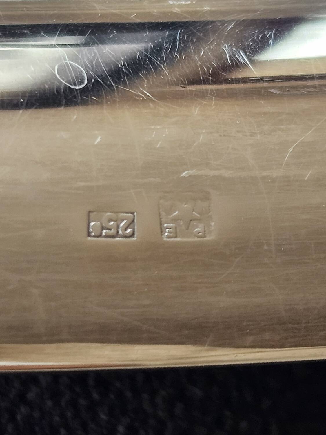 Set of silver dishes