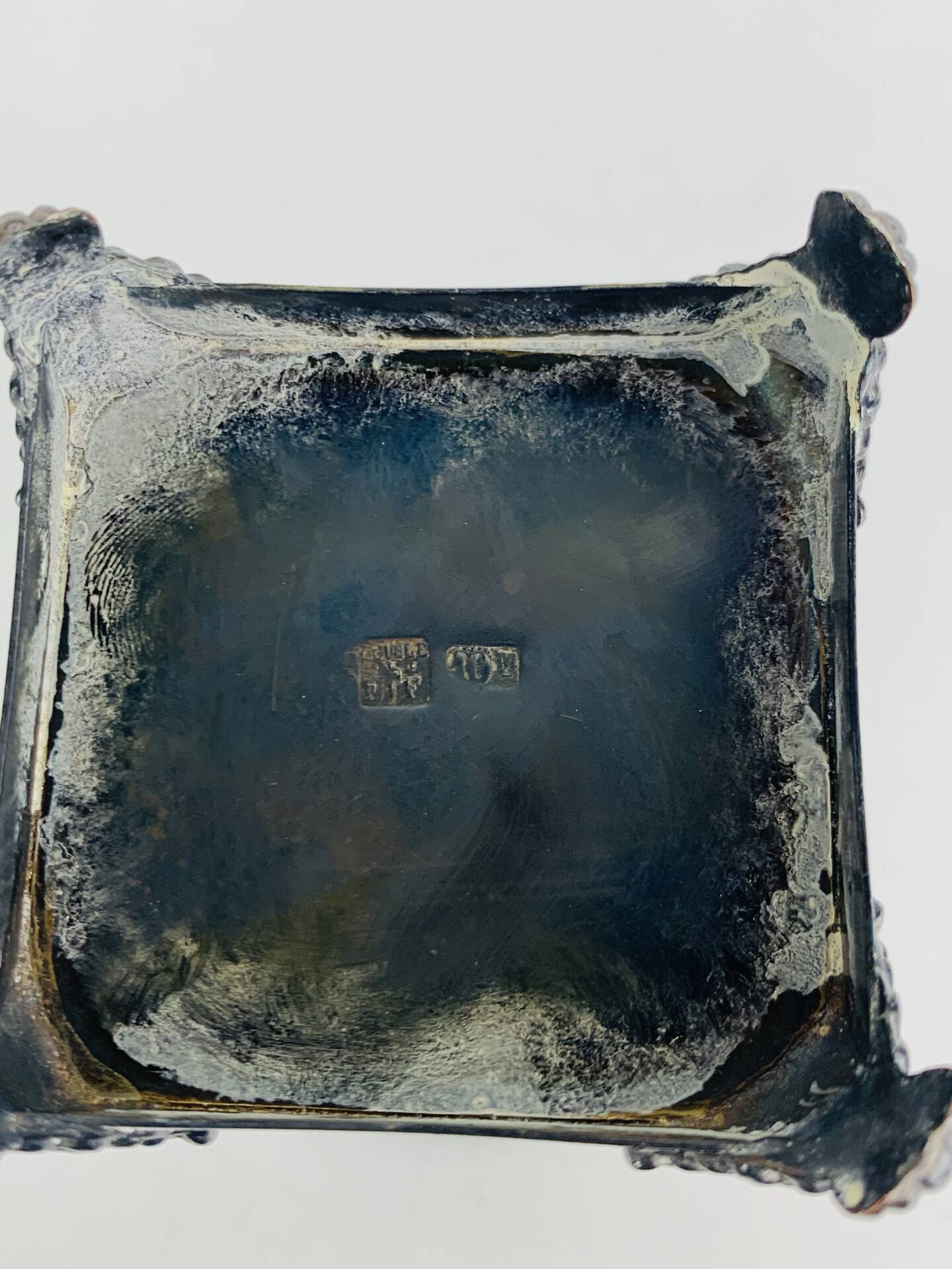 Salière en cristal et métal argenté