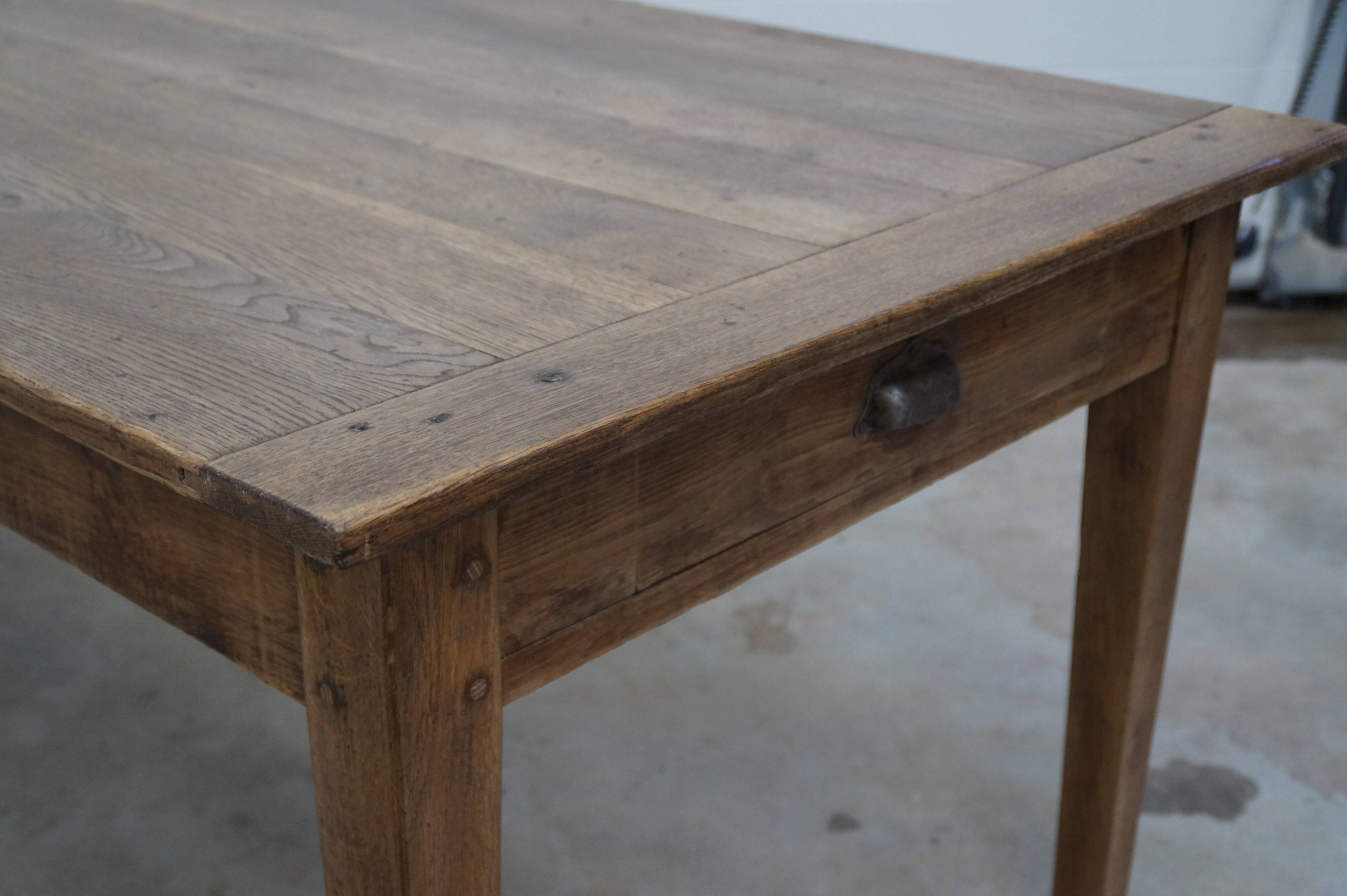 Ancienne table de ferme en chêne