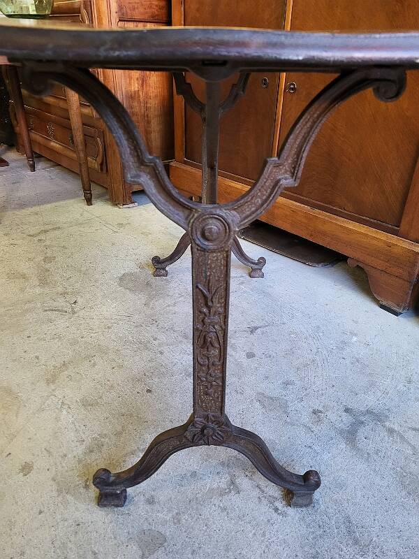 old bistrot table wooden top cast iron leg