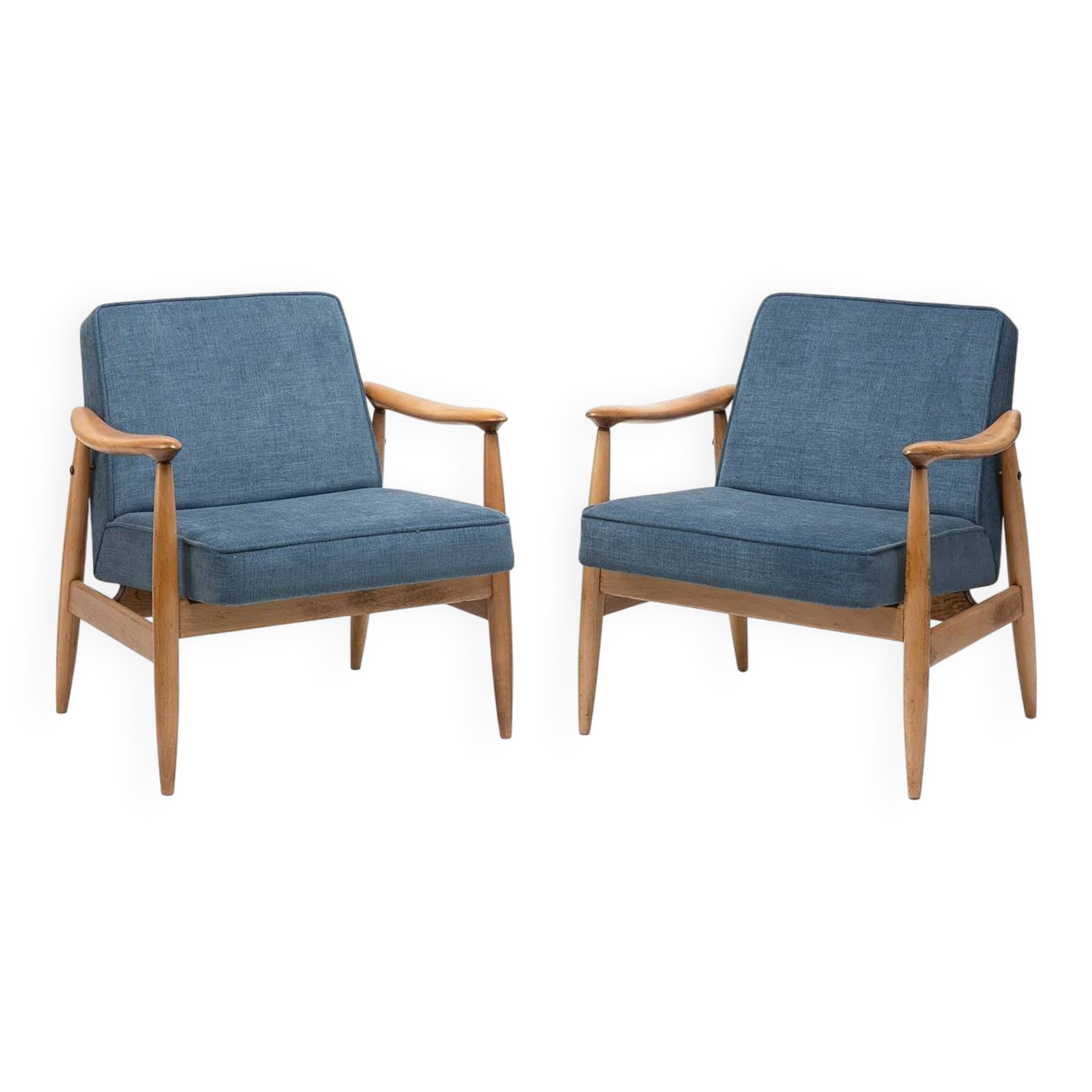 Pair of armchairs GFM-87