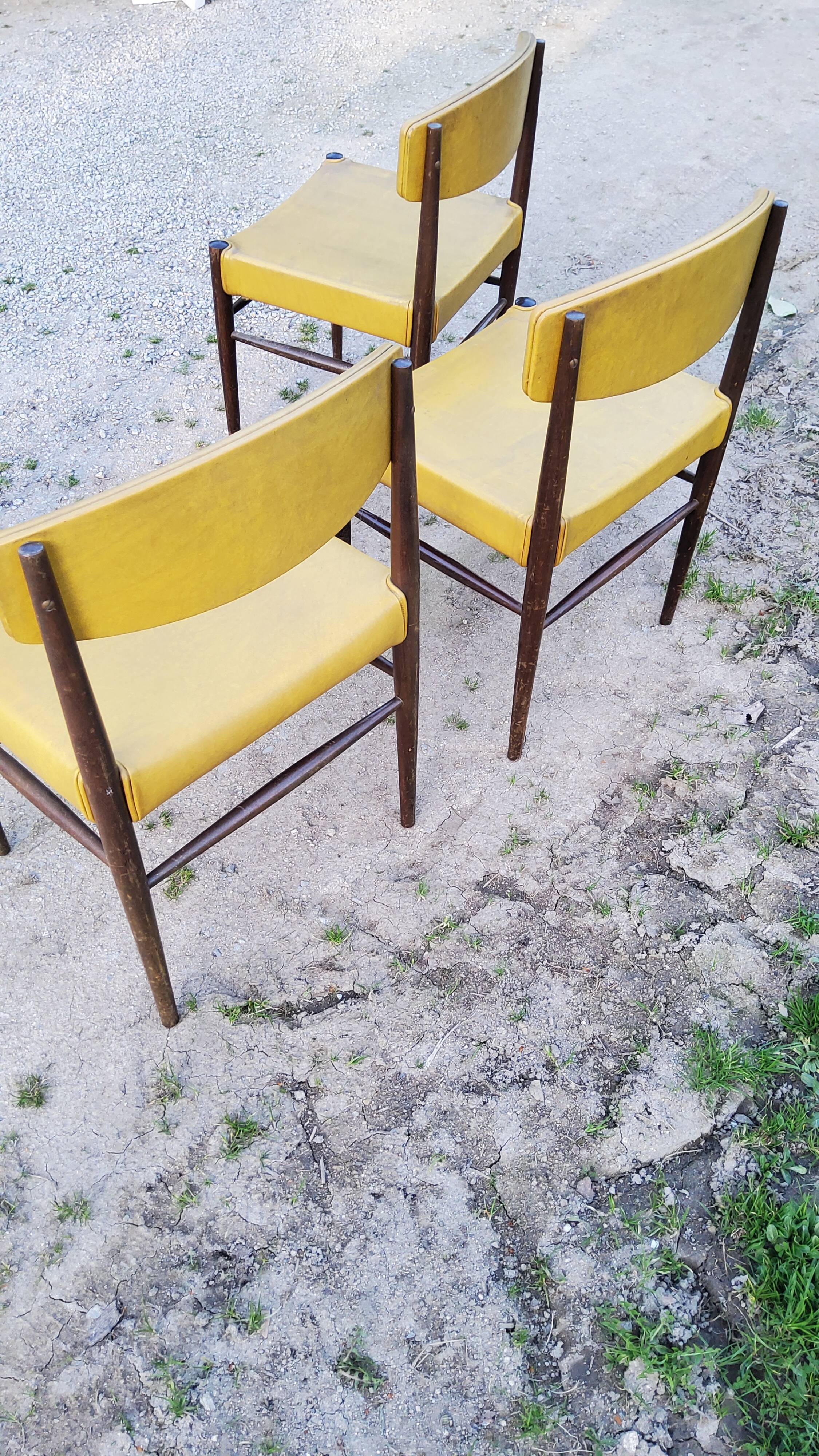 Set of 4 Scandinavian rosewood chairs from the 50s