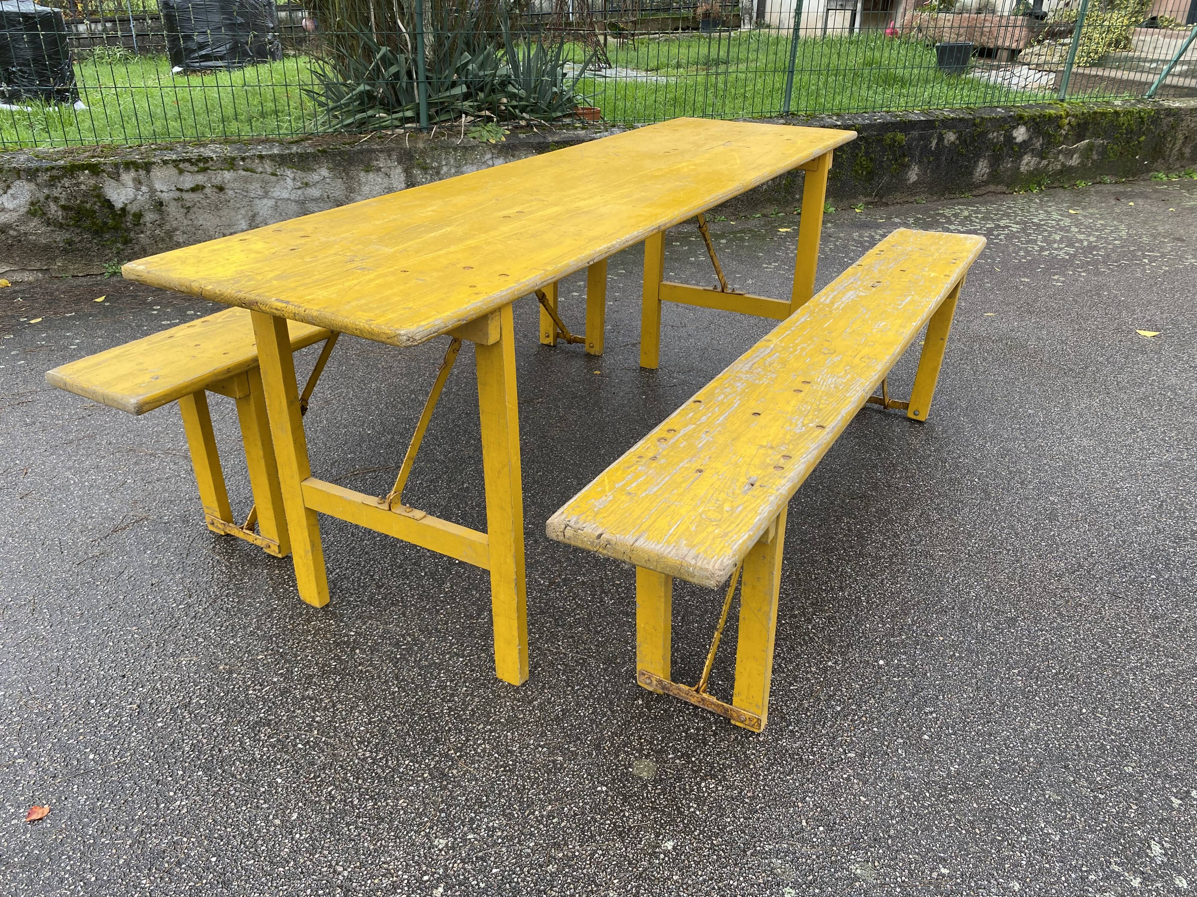 Terrace table & benches