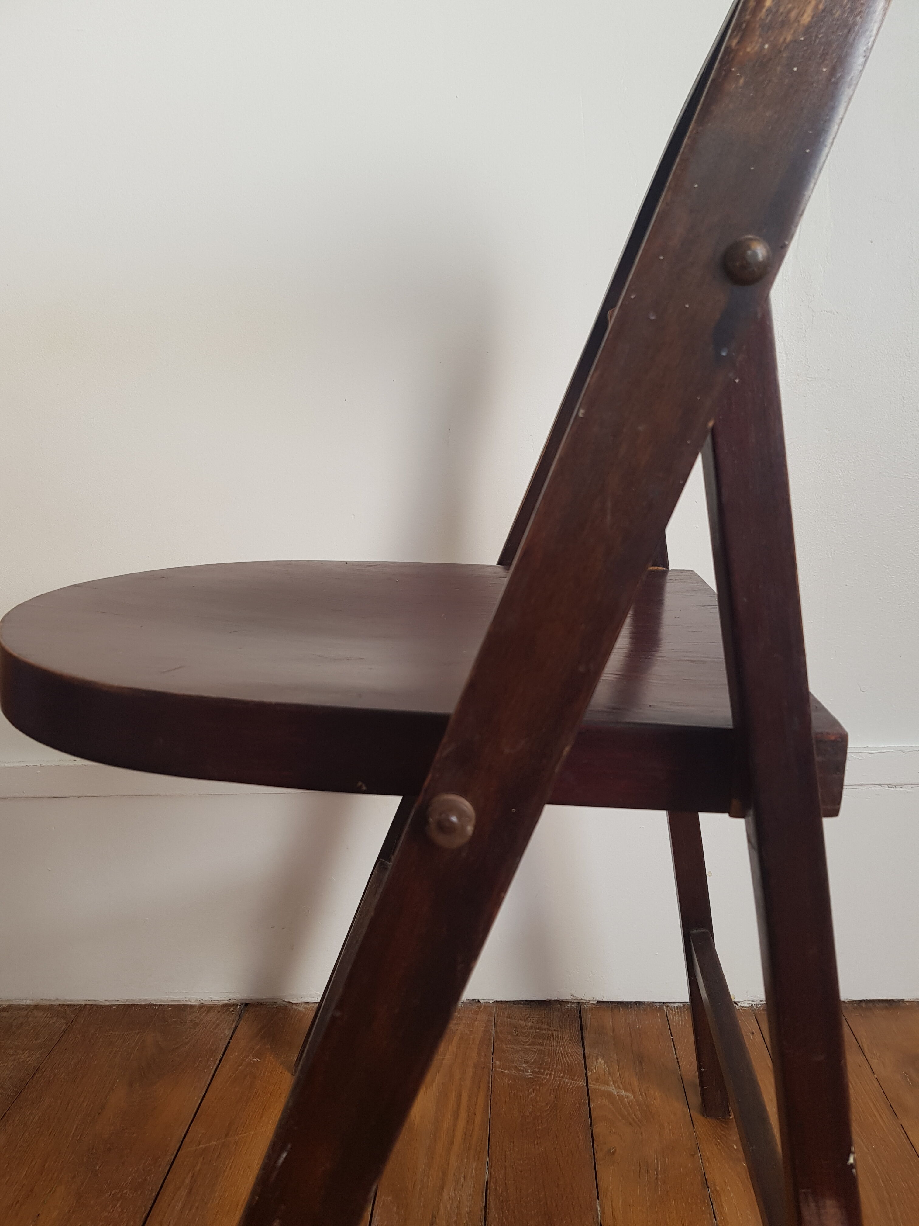 Folding chair tuna b751