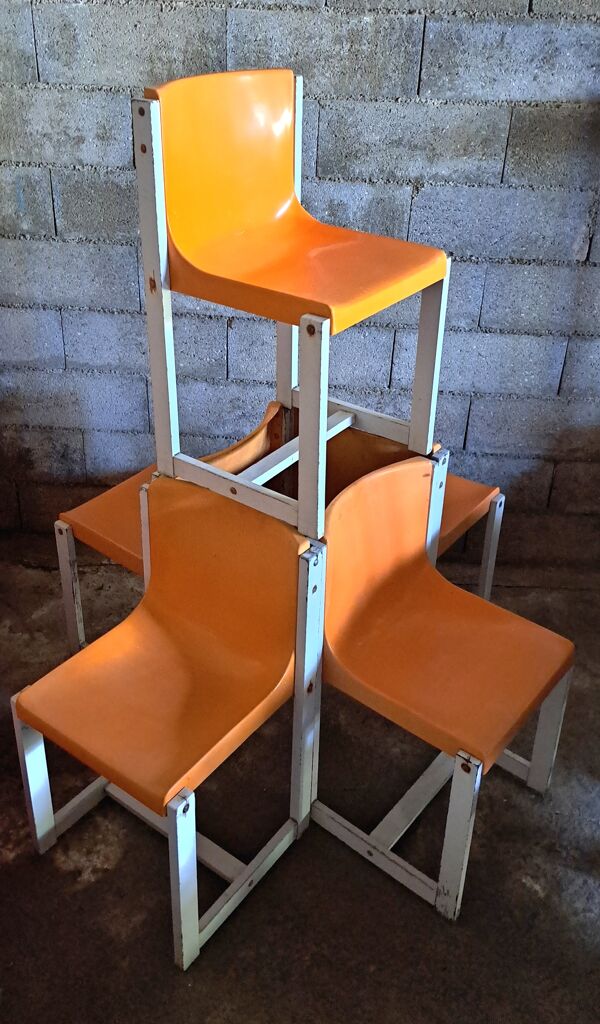 Chaise monocoque gautier 1960-1970