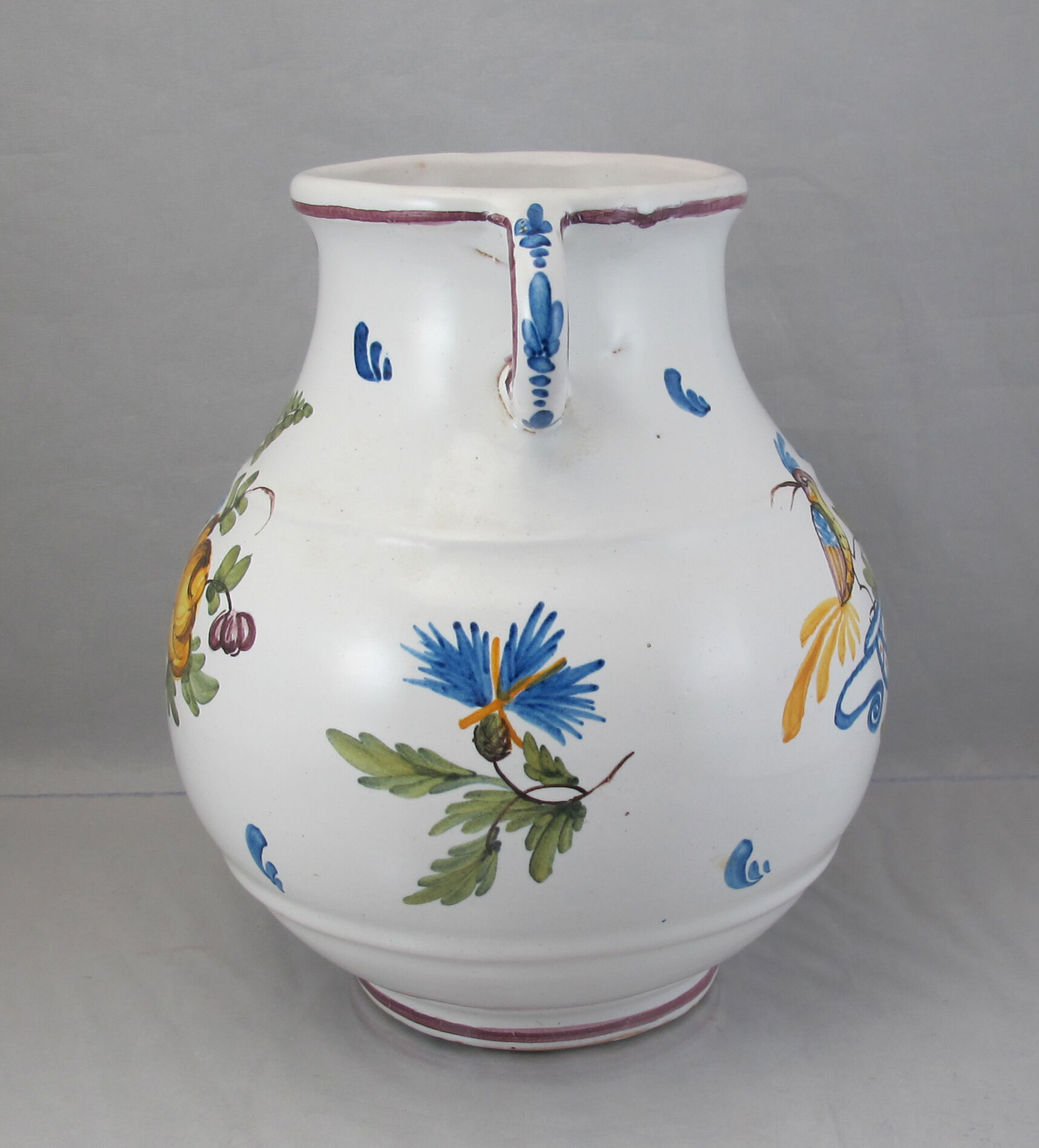 Vase moustiers