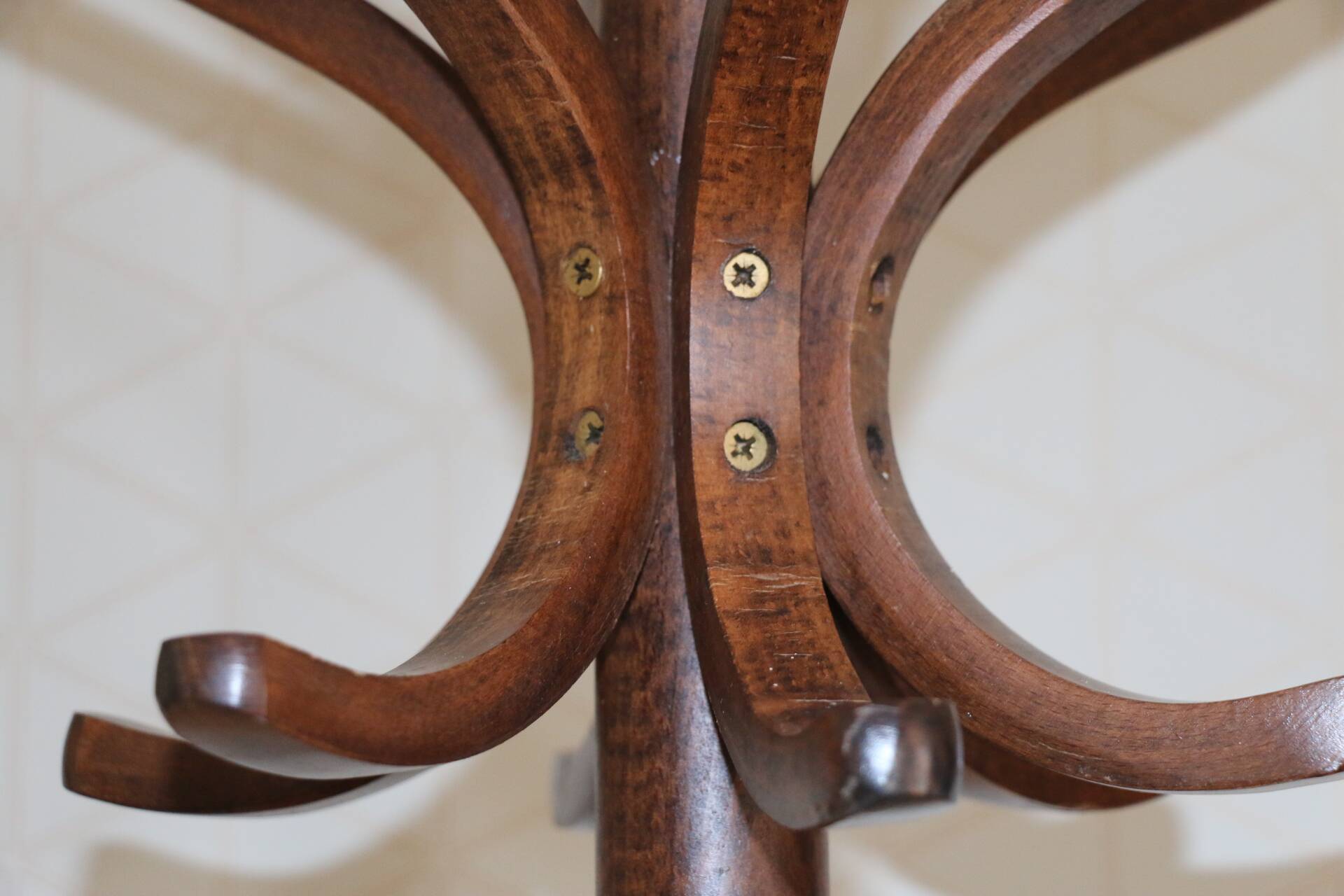 Baumann parrot coat rack simple dark beech