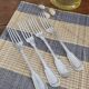Set of 4 decorative forks with a rim