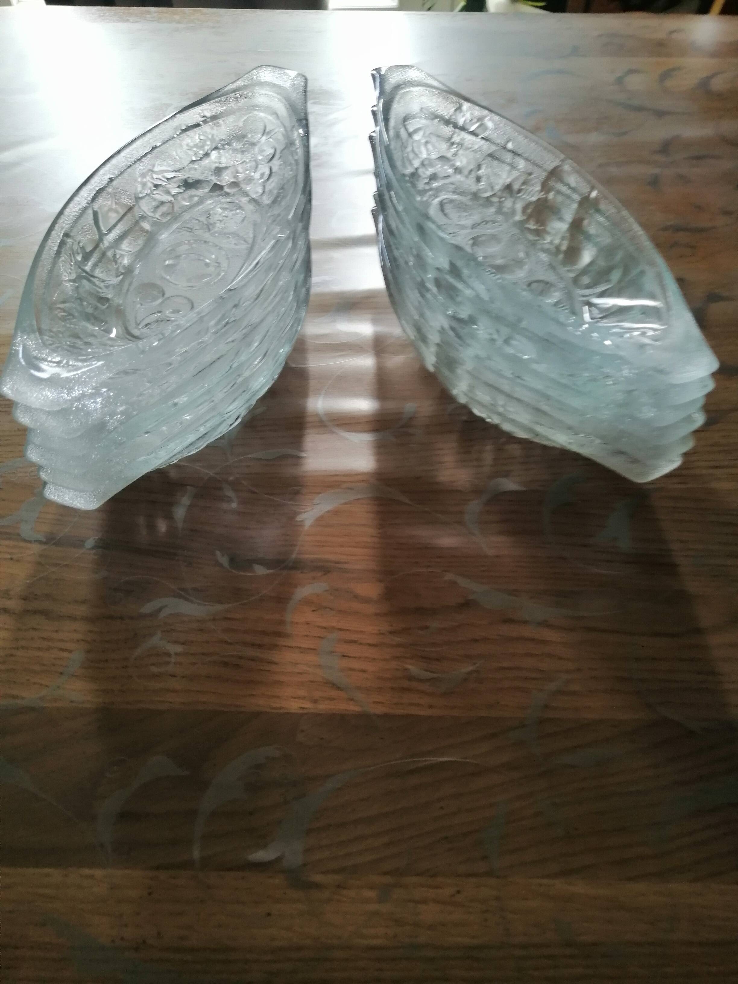 set of 12 vintage transparent glass banana split bowls