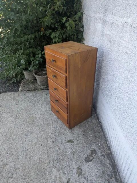 Chiffonnier, semainier