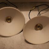 Batch of two industrial hanging lamps