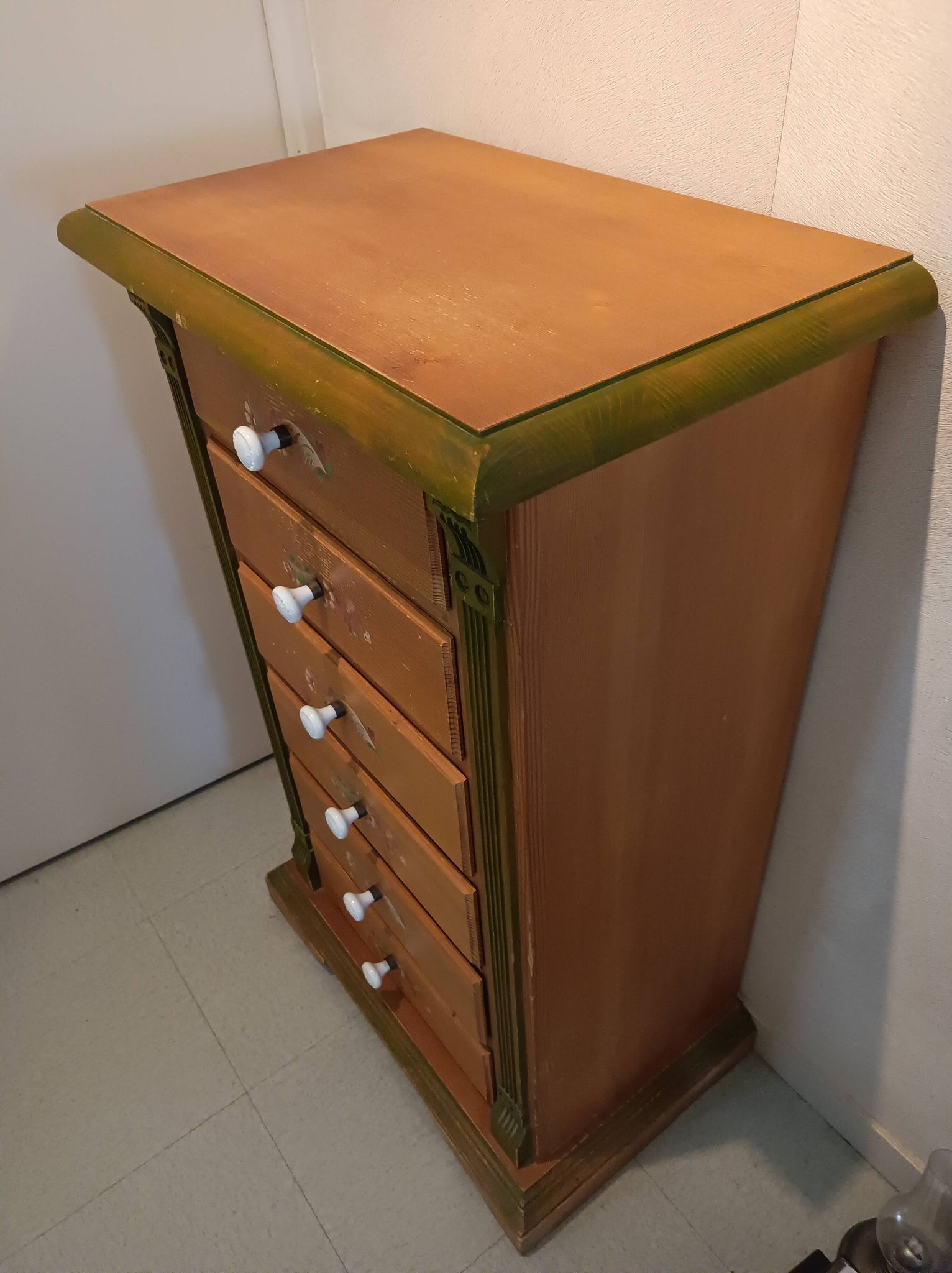 Chiffonnier en pin 6 tiroirs
