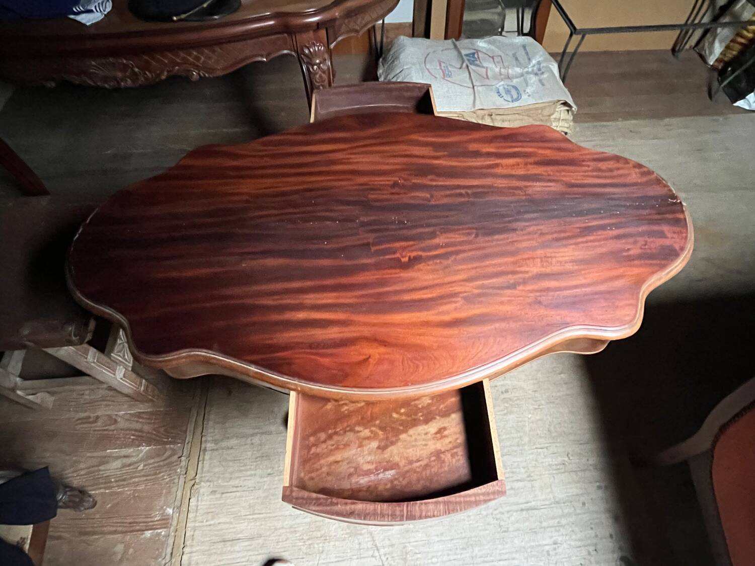 Napoleon III violin table