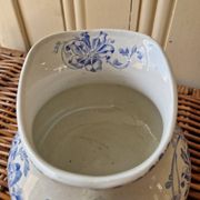 Art deco ,  broc pichet terre de fer  bouquets creil montereau