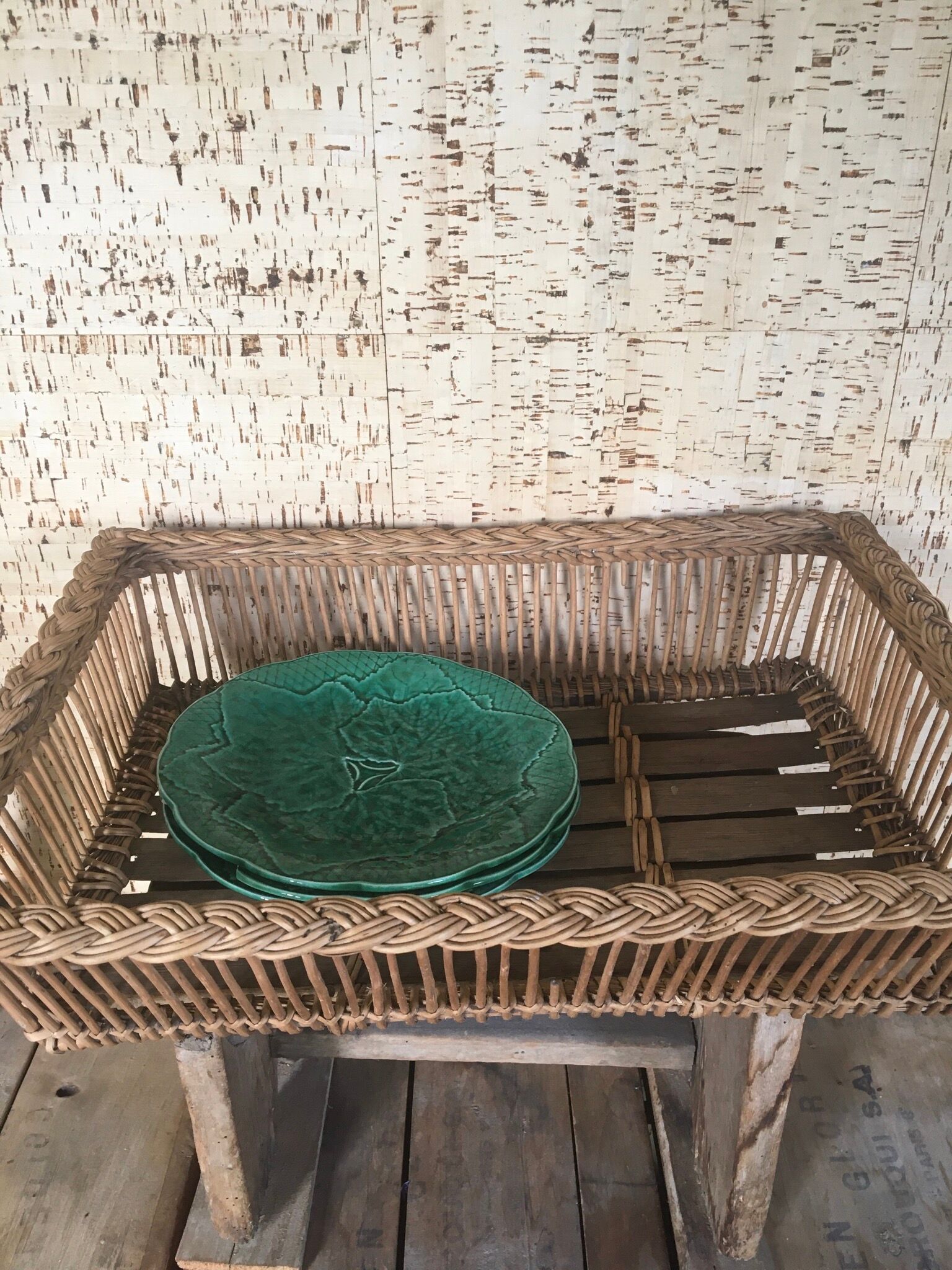 Rectangular wicker flat basket