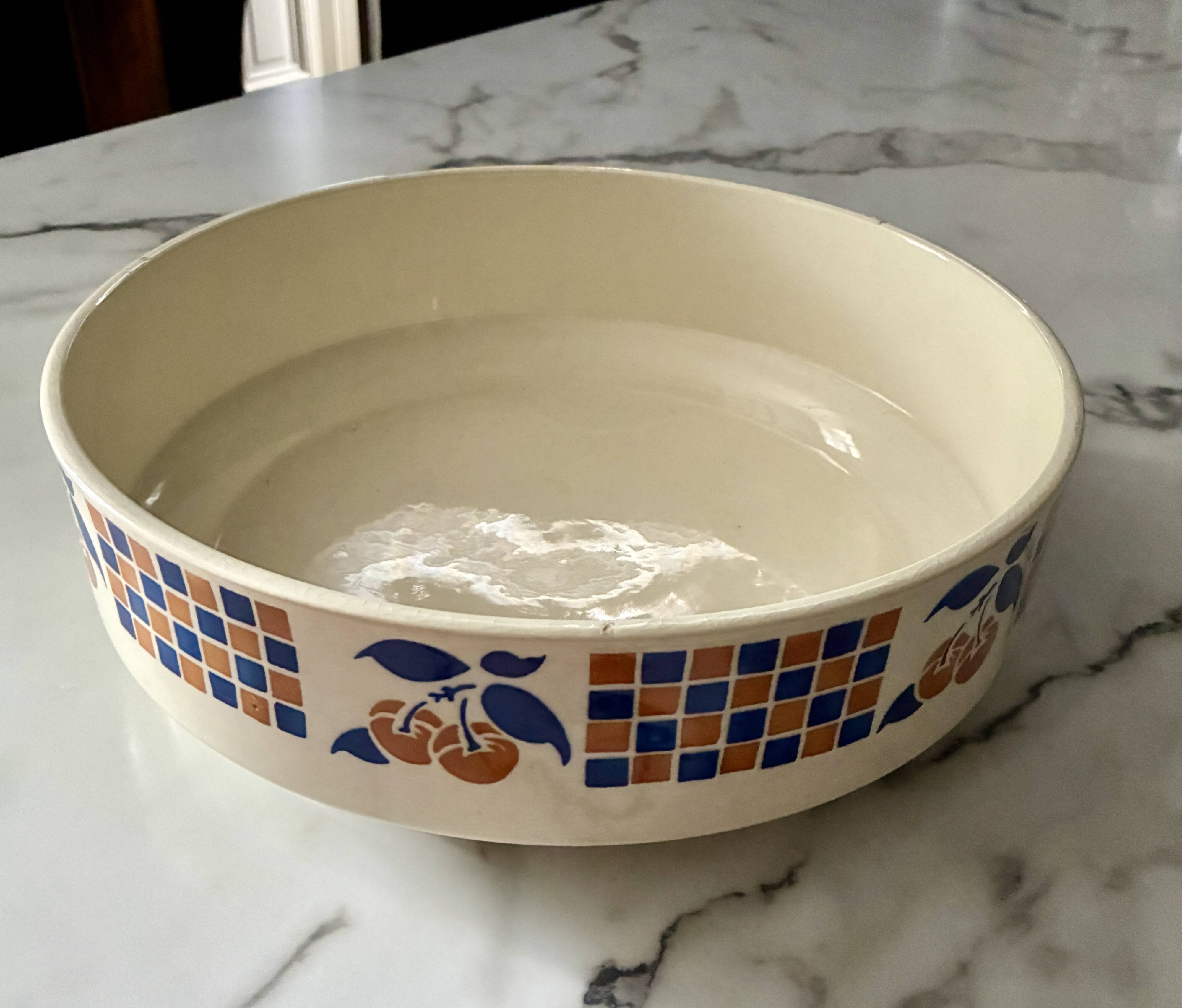 Badonviller ceramic dish