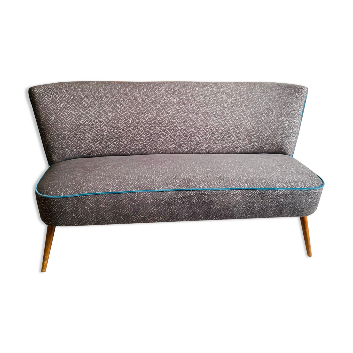 Cocktail sofa bench