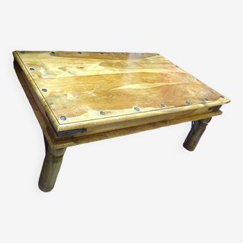 Indian nailed coffee table, solid wood, aged metal corner fittings