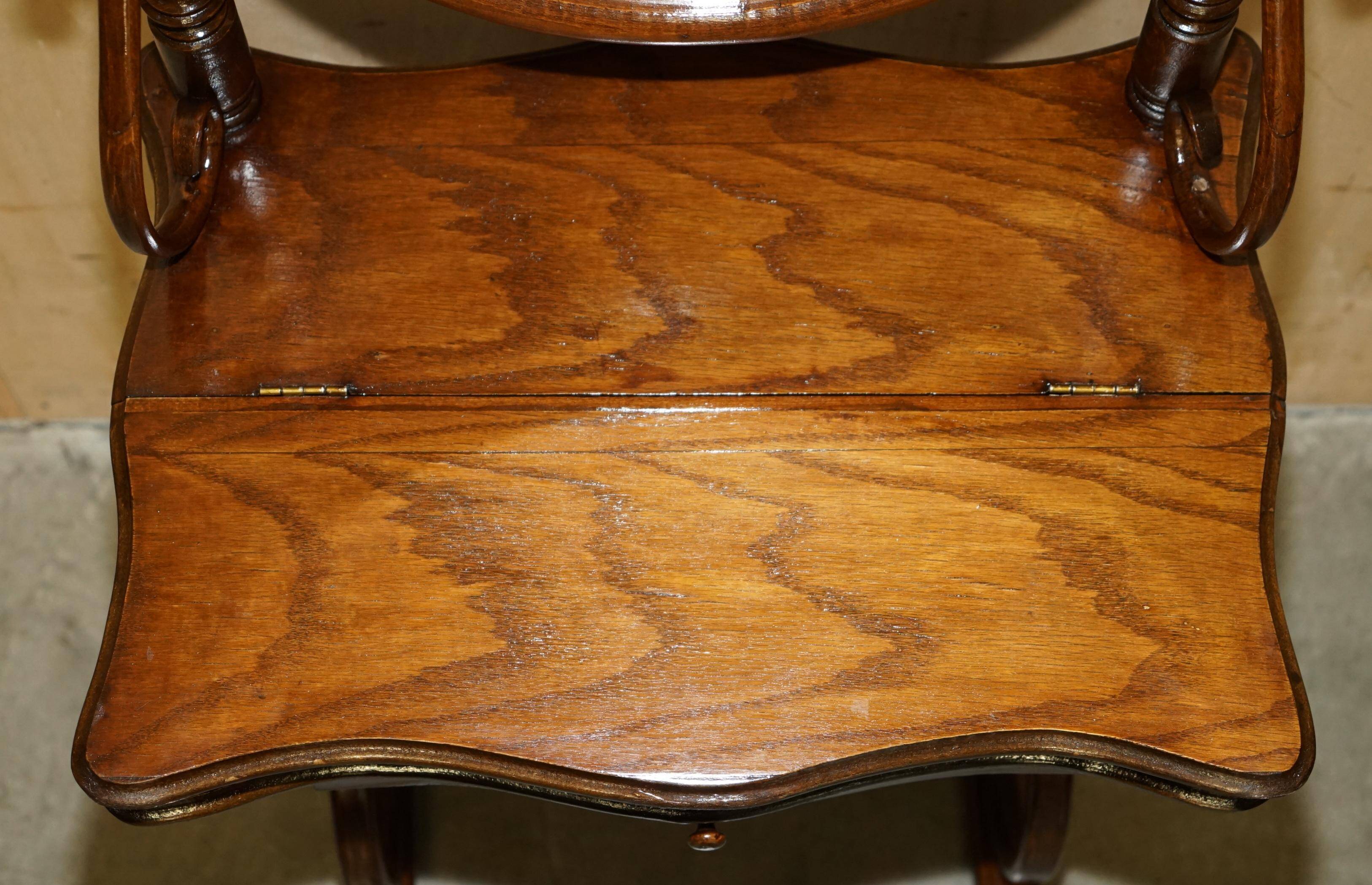 Victorian Thonet dressing table in bent wood with adjustable stool.