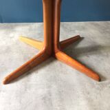 Baumann round extensible table with extensions